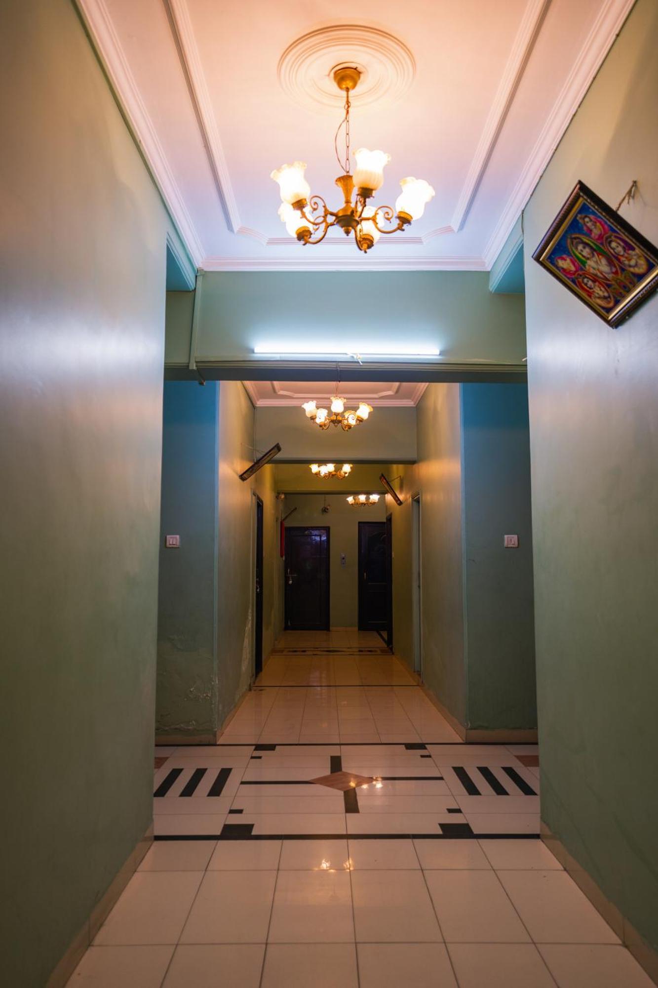 Hotel Girdhar Mahal Indore Exterior photo